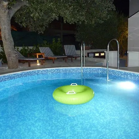 Holiday Vinka Vila Rogoznica (Sibenik-Knin)