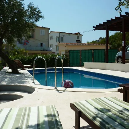 Holiday Vinka Rogoznica (Sibenik-Knin)